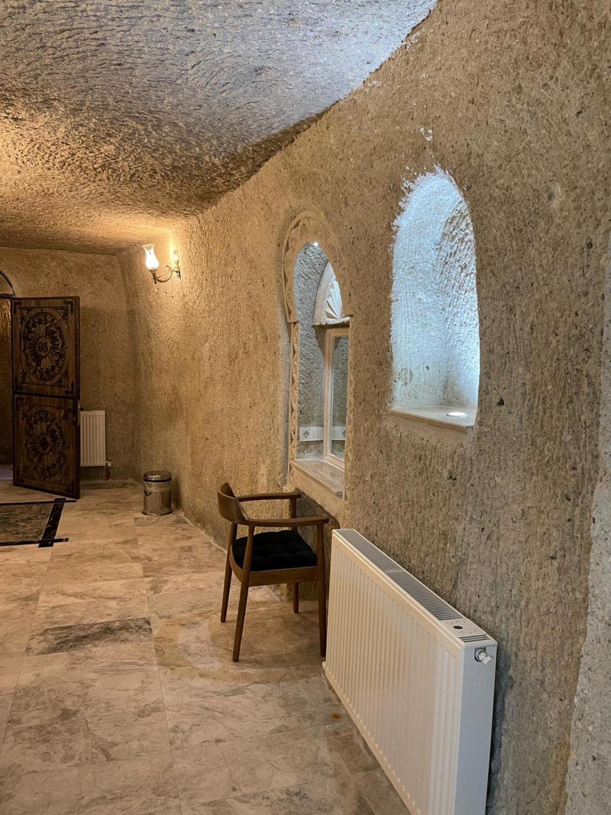 Cappadocia Empire Cave Hotel Goreme Exterior photo